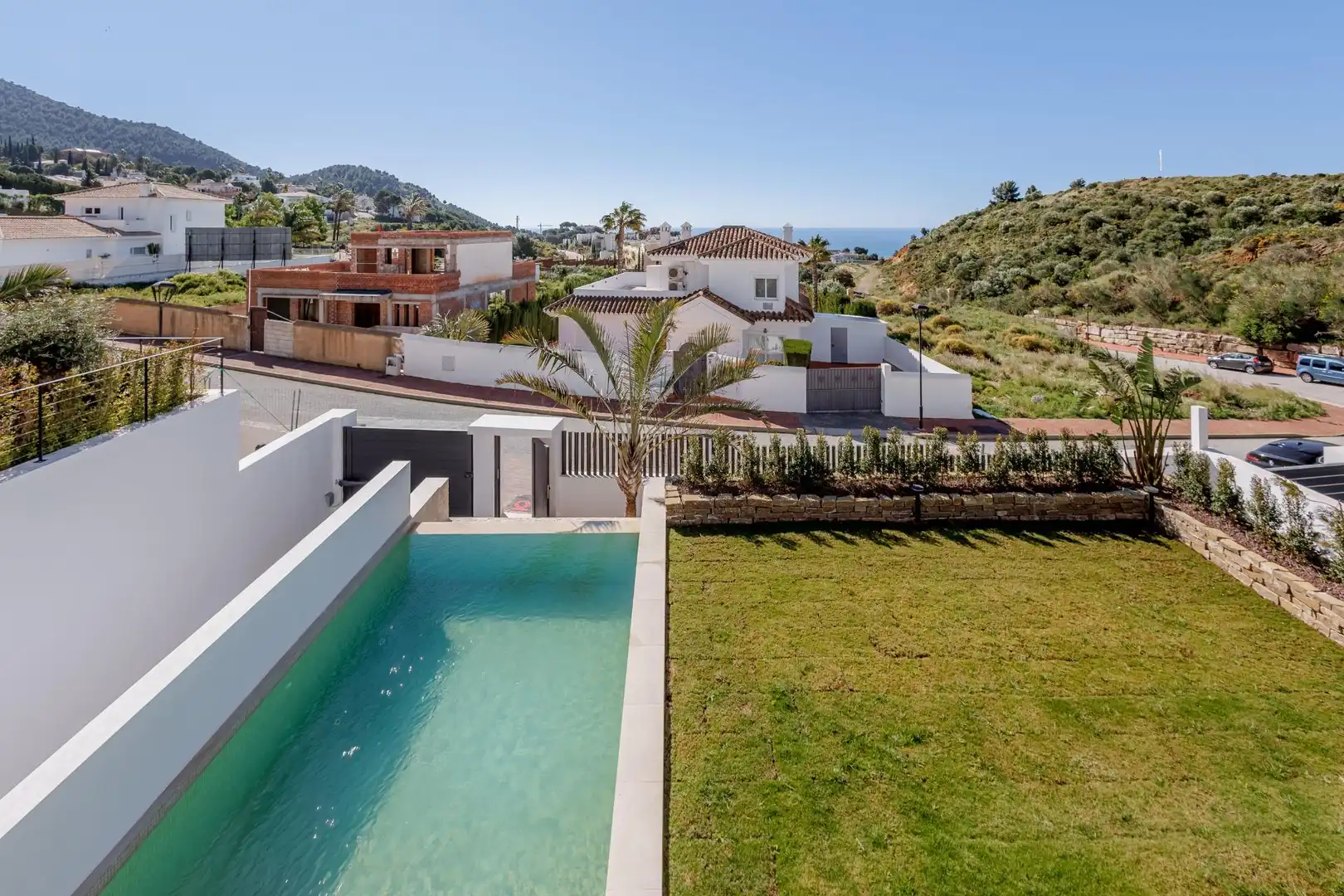 Piscina de Casa o xalet en venda en Mijas amb Aire condicionat, Calefacció i Jardí privat