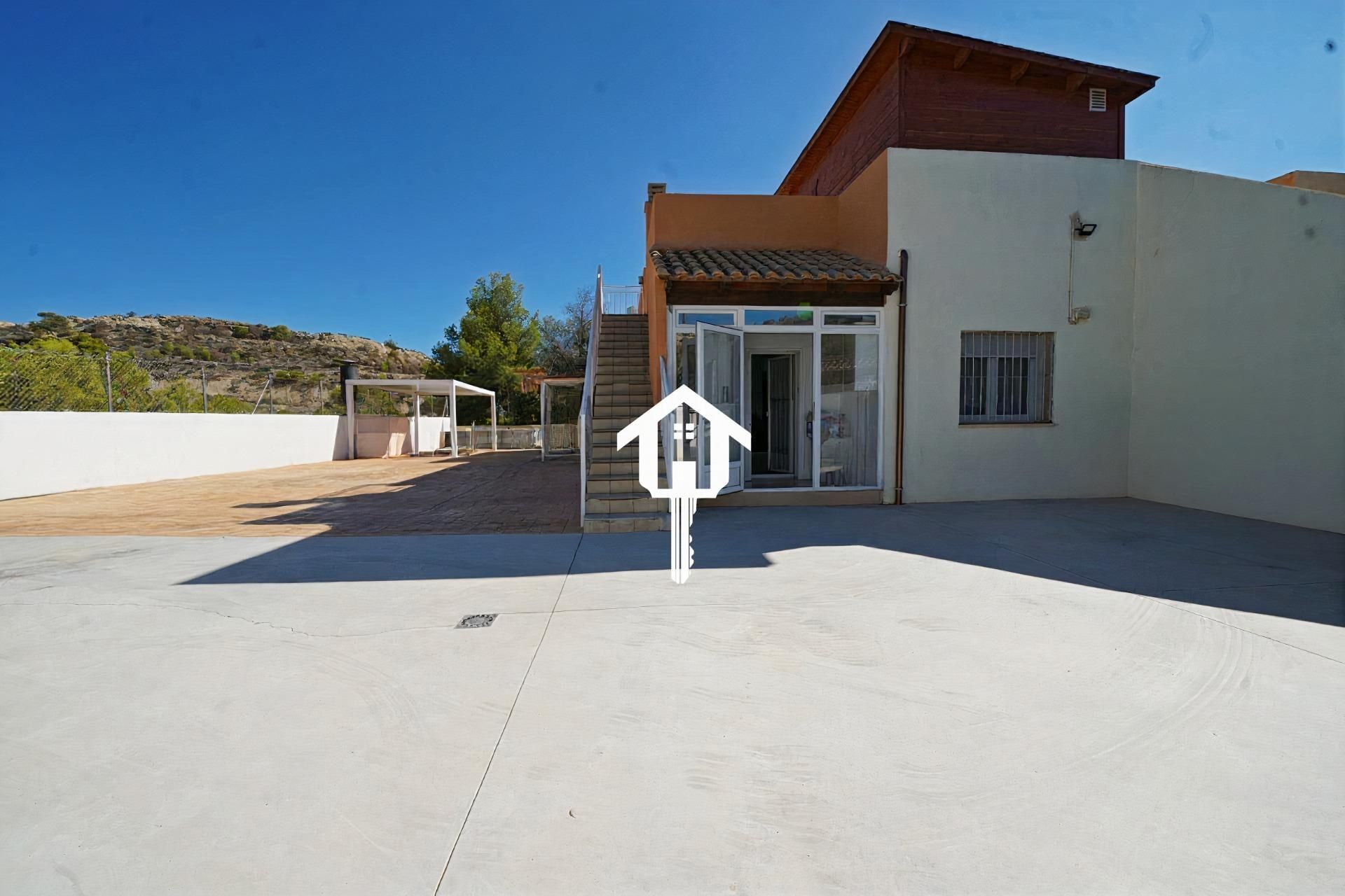 Vista exterior de Casa o xalet en venda en El Campello