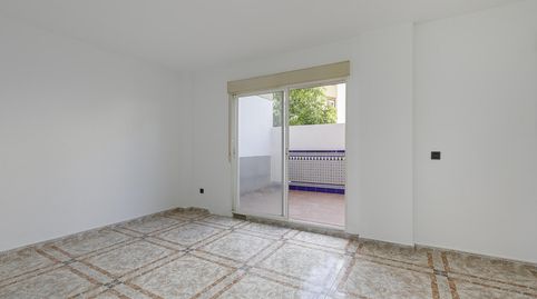 Foto 4 de Casa adosada en venta en Calle de la Iglesia, Ogíjares, Granada