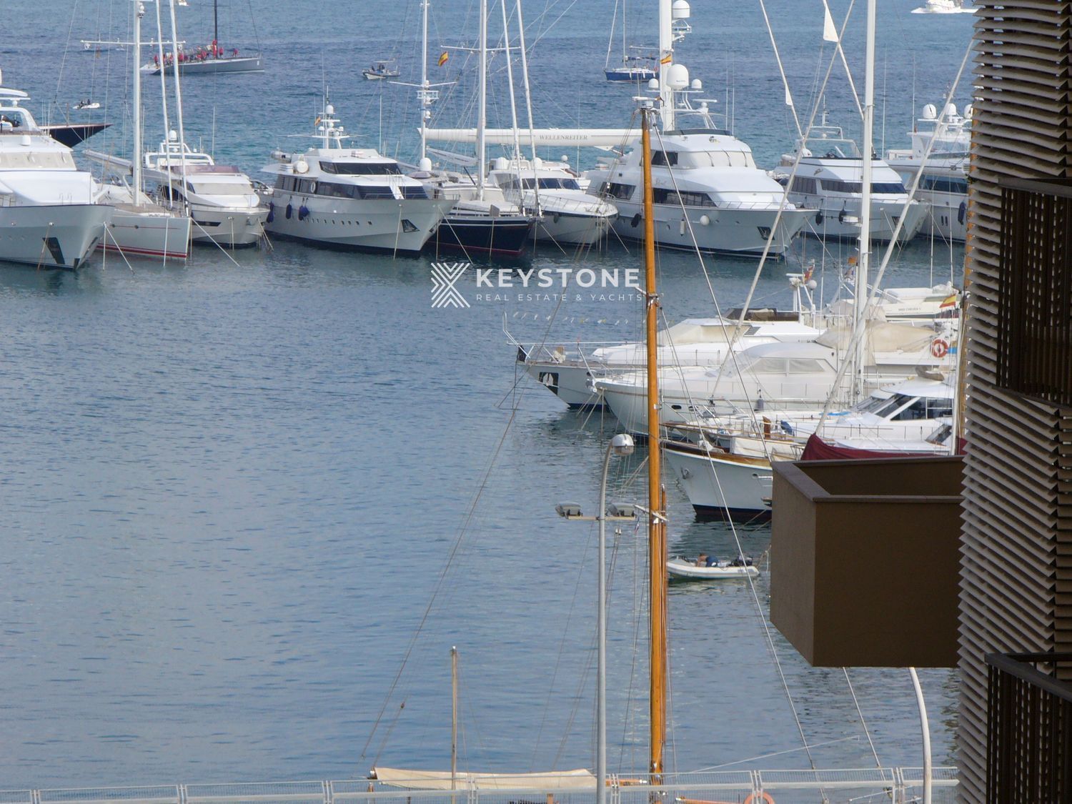 Vista exterior de Pis de lloguer en  Palma de Mallorca amb Terrassa, Piscina i Moblat