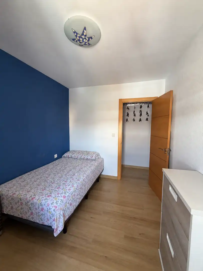 Habitación de Piso en venta en Teatinos - Universidad