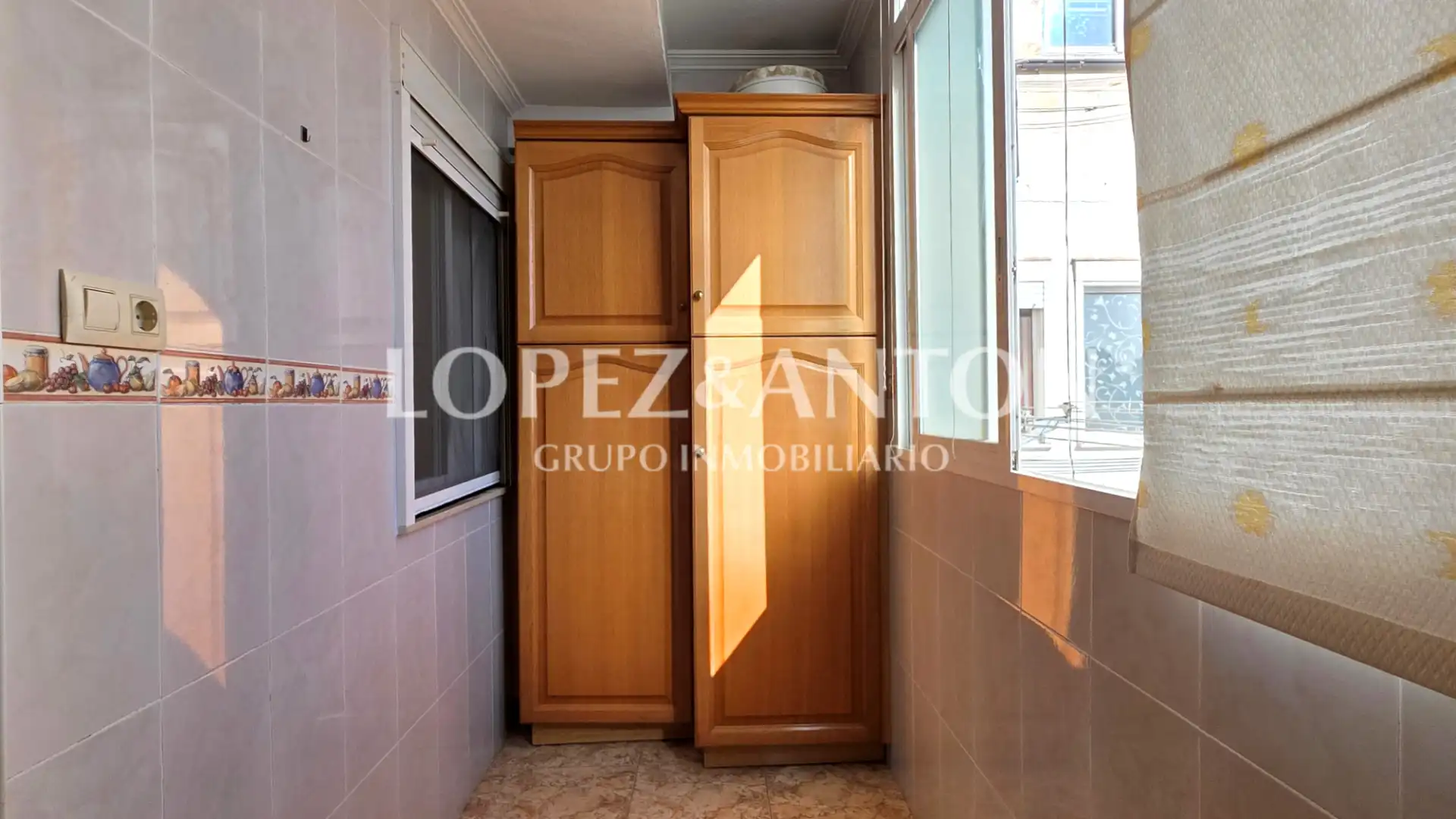 Cocina de Piso en venta en L'Eliana con Aire acondicionado, Amueblado y Horno