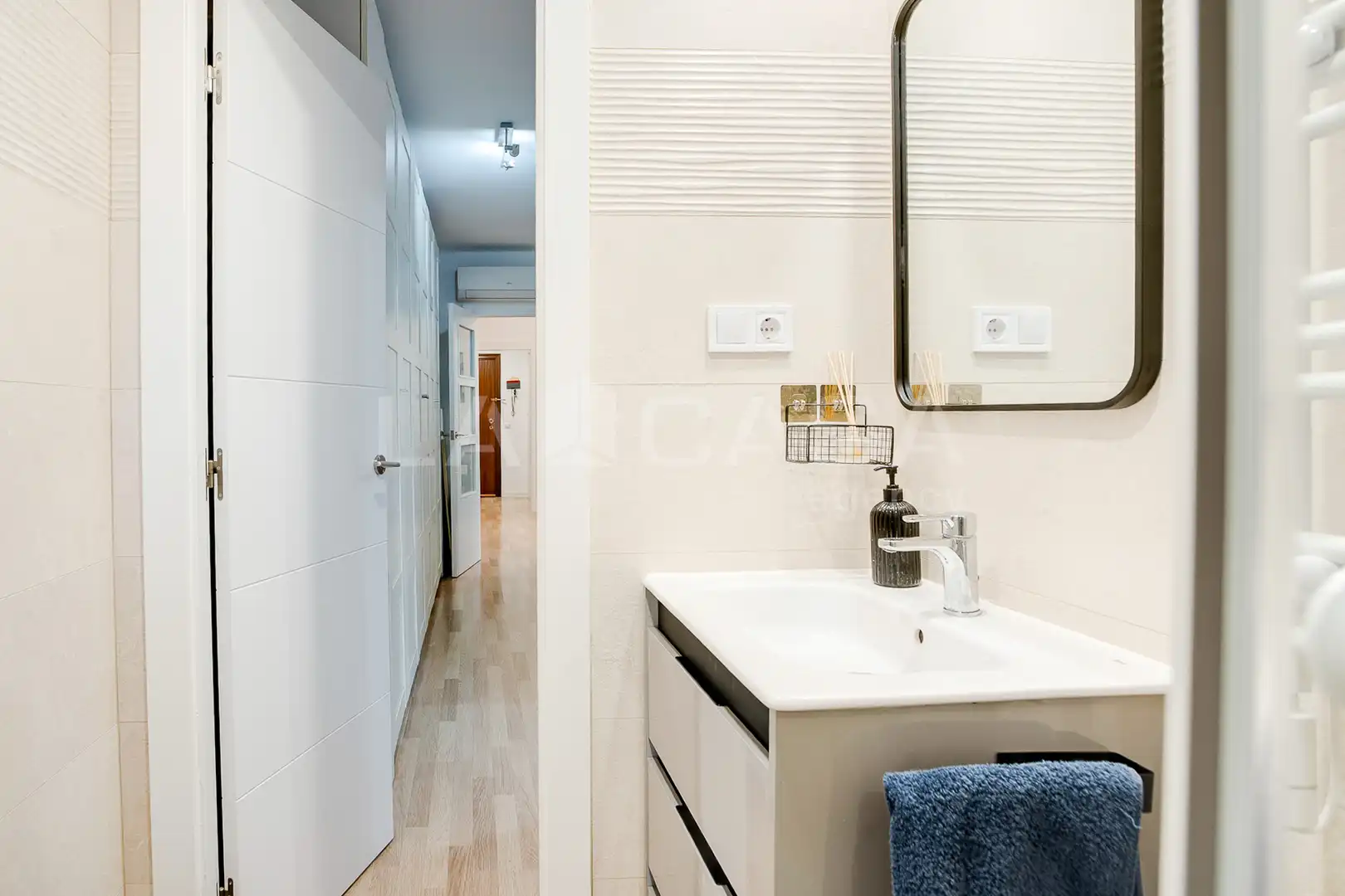 Bathroom of Flat for sale in Sant Adrià de Besòs  with Heating and Balcony