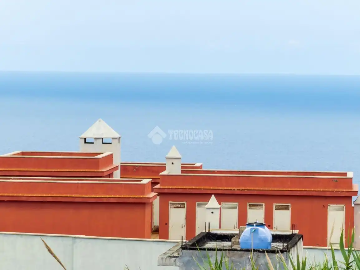 Vista exterior de Casa adosada en venda en Icod de los Vinos amb Terrassa
