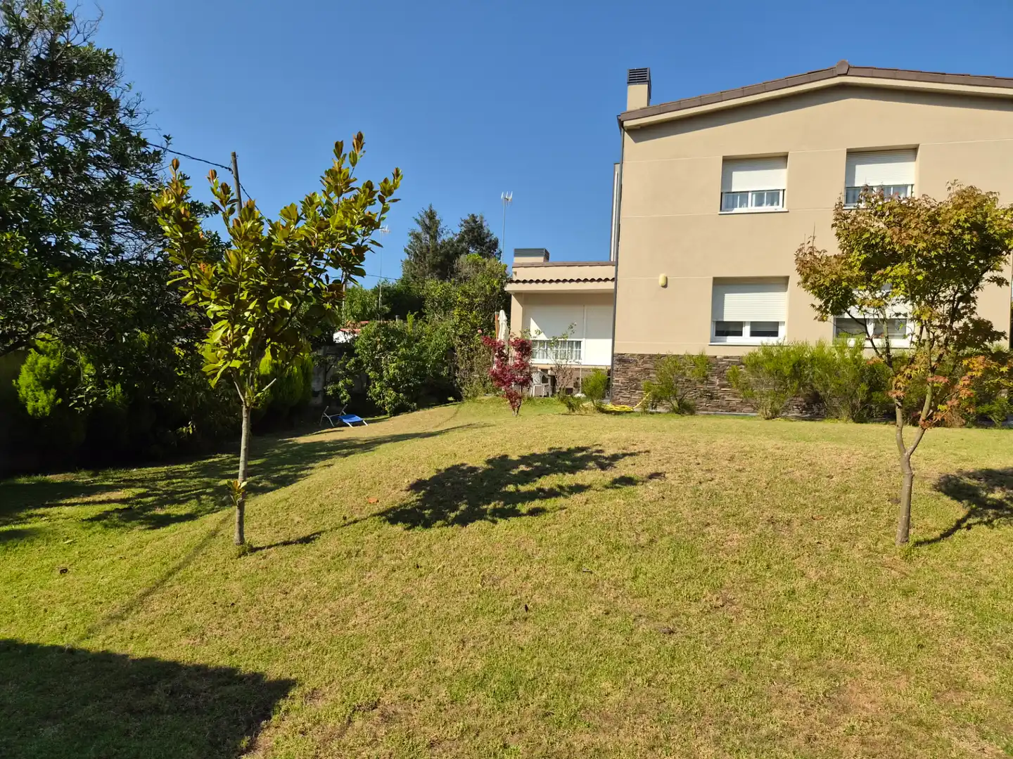 Jardín de Casa o chalet en venta en Oleiros con Calefacción, Jardín privado y Parquet