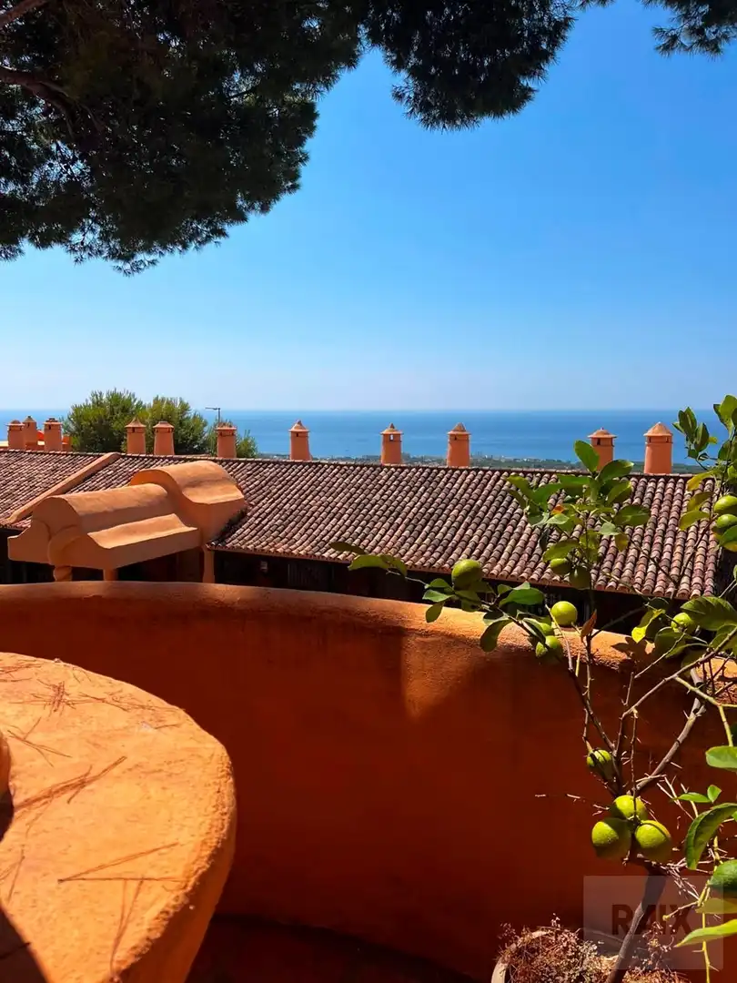 Vista exterior de Piso en venta en Mijas con Calefacción, Terraza y Trastero