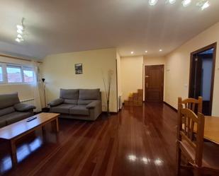 Living room of Attic for sale in Bárcena de Cicero  with Heating