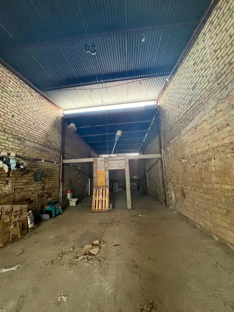 Nau industrial en venda en Los Palacios y Villafranca