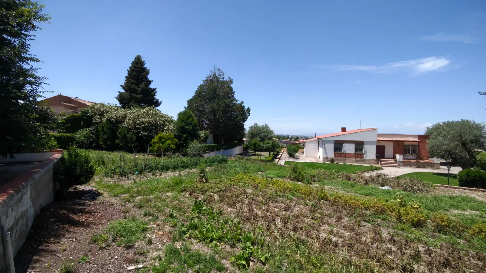 Casa o xalet en venda en La Zubia amb Aire condicionat, Jardí privat i Traster