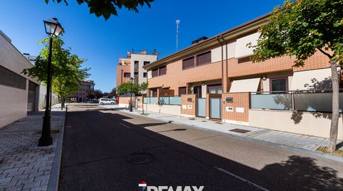 Foto 2 de Casa o chalet en venta en Calle Comunidad de Galicia, 7, Laguna de Duero, Valladolid