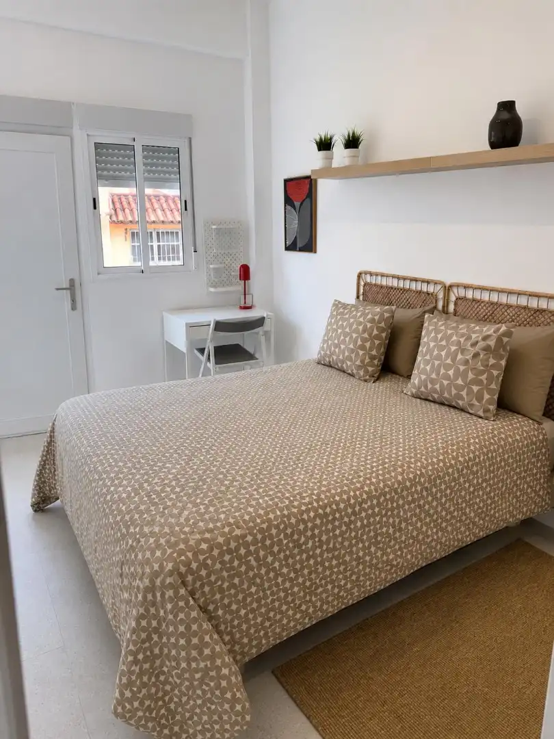 Bedroom of Apartments for rent in Santa Cruz de Tenerife  with Furnished, Oven and TV