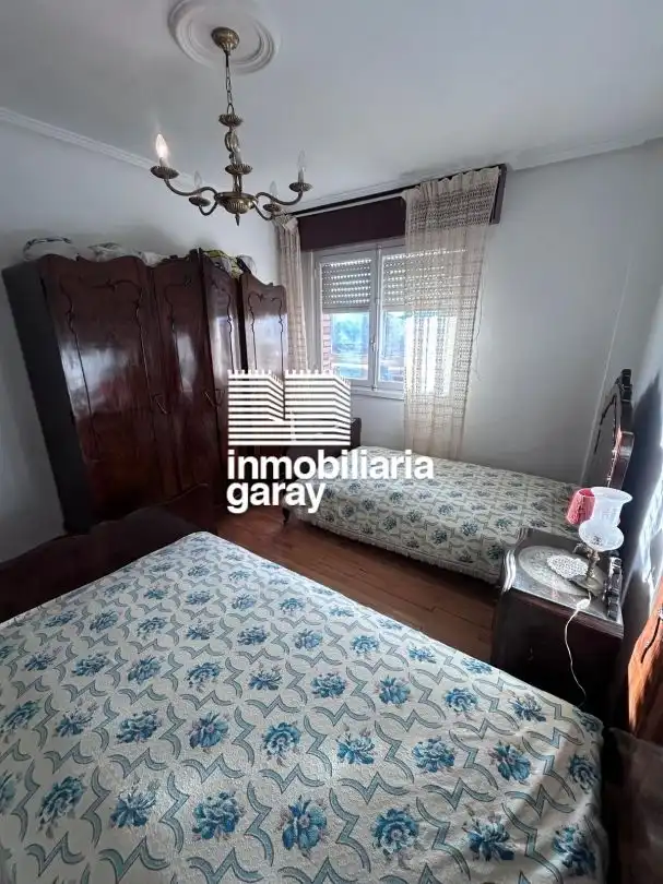 Habitación de Piso en venta en Medina de Pomar con Amueblado