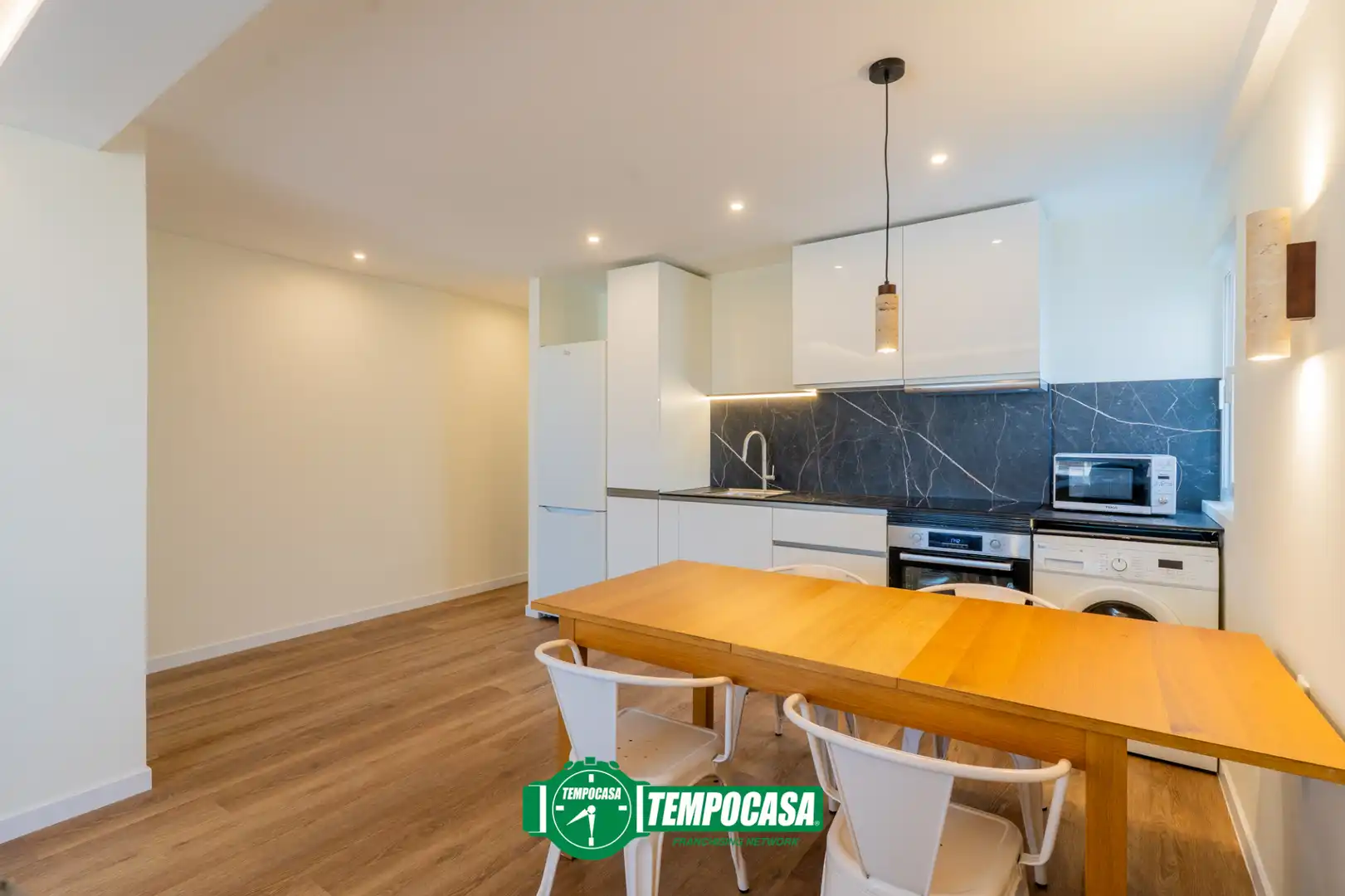 Cocina de Piso de alquiler en Valencia con Aire acondicionado, Calefacción y Amueblado