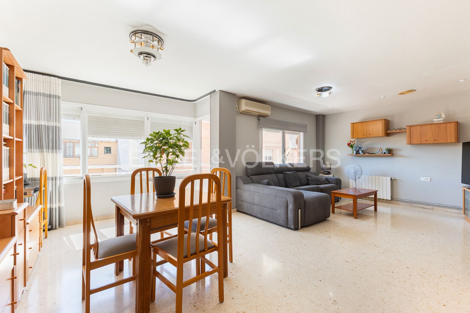Living room of Apartment for sale in Burjassot  with Air Conditioner, Heating and Balcony