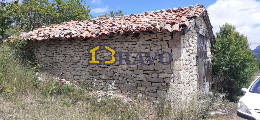 Residencial en venda en Junta de Traslaloma