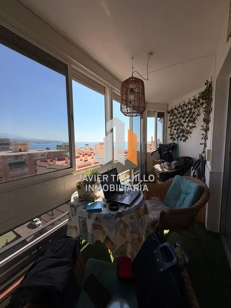 Sala de estar de Apartamento en venta en Vélez-Málaga con Piscina