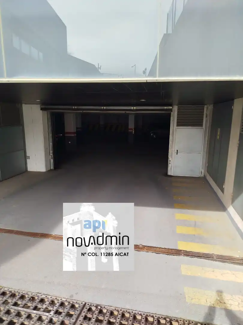 Parkplatz von Garage zur Miete in Lleida