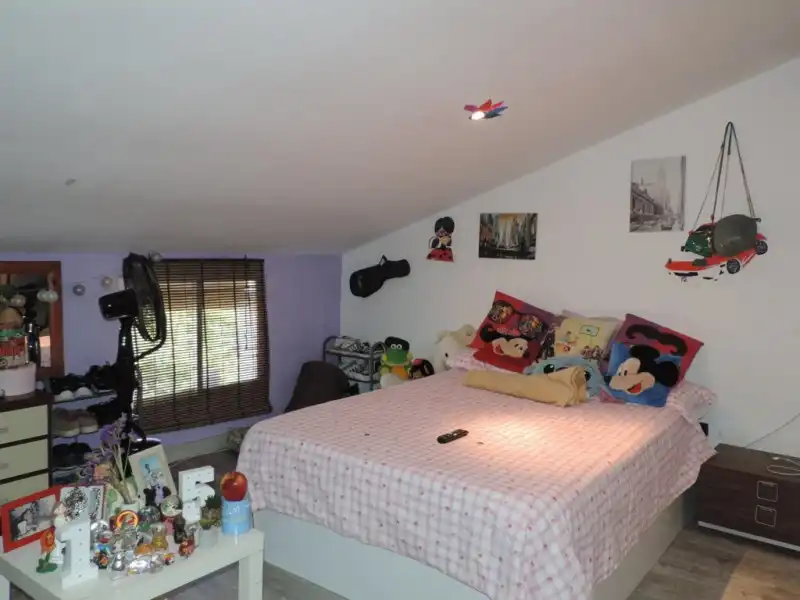 Dormitori de Casa o xalet en venda en Armuña de Tajuña amb Calefacció