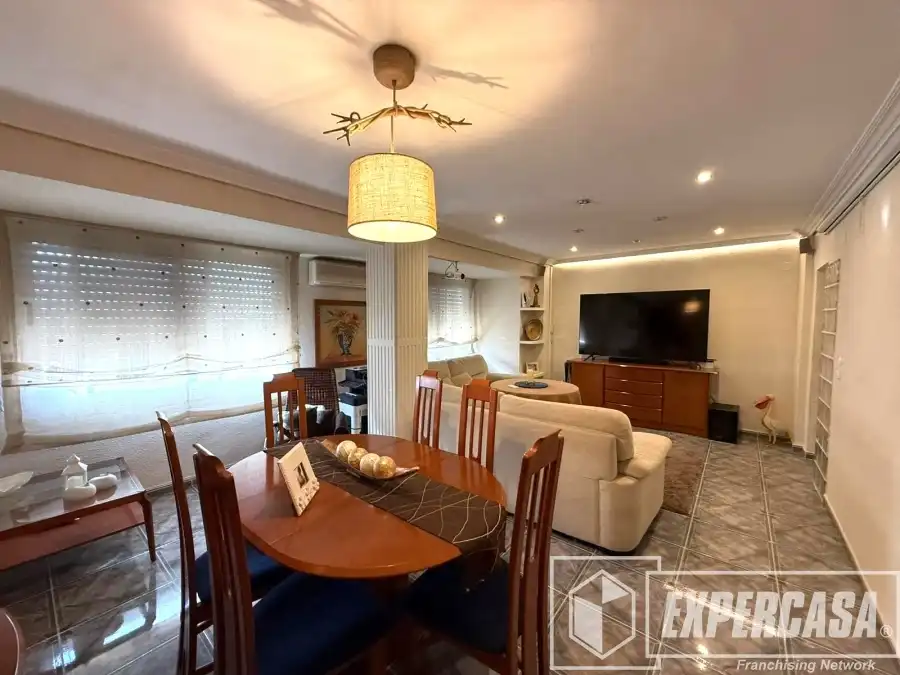 Appartamento con ascensore in vendita a Calle Duc de Llíria 60, imagen 5