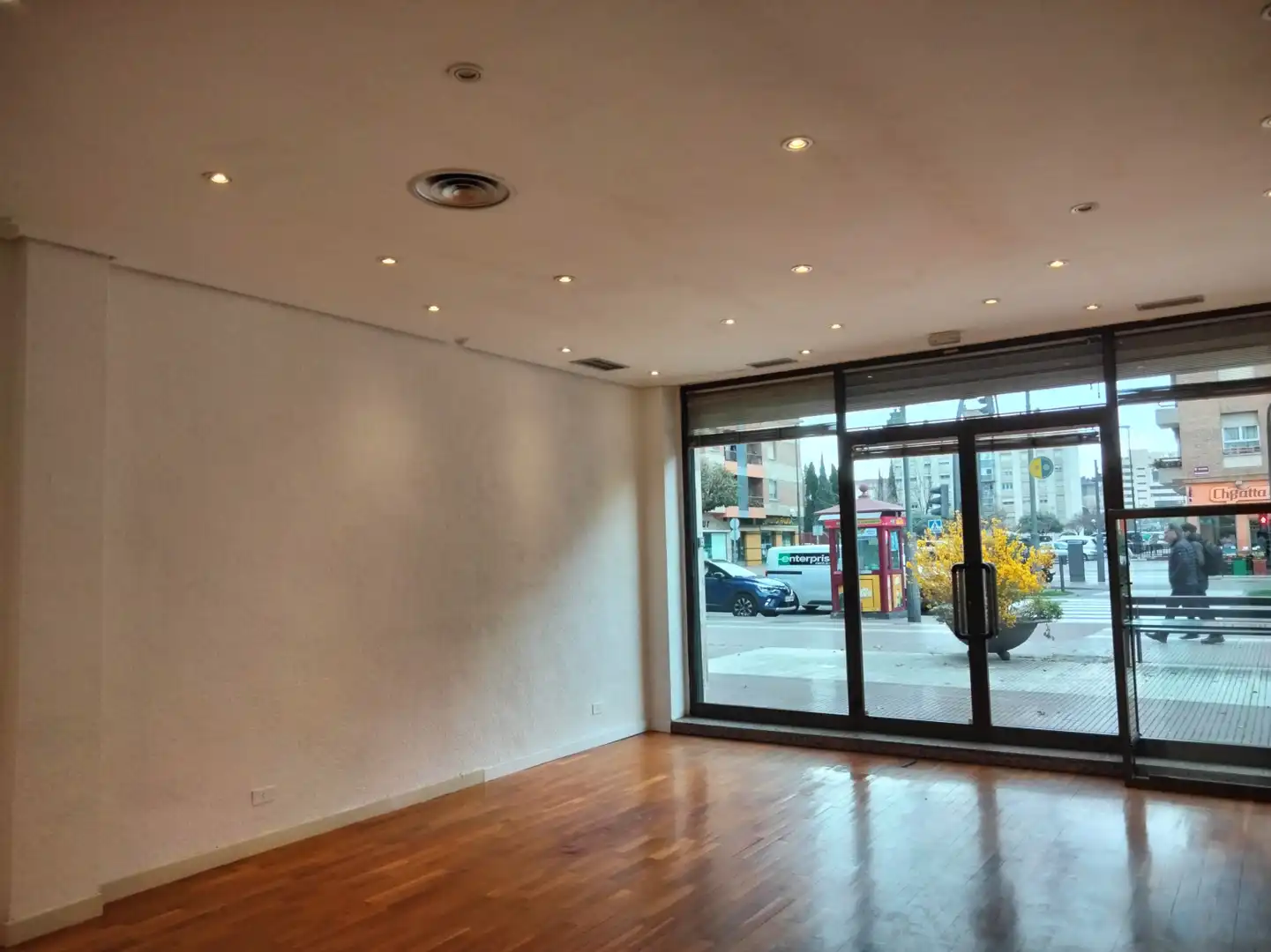 Business premises for sale in Logroño - Solidaridad, imagen 9