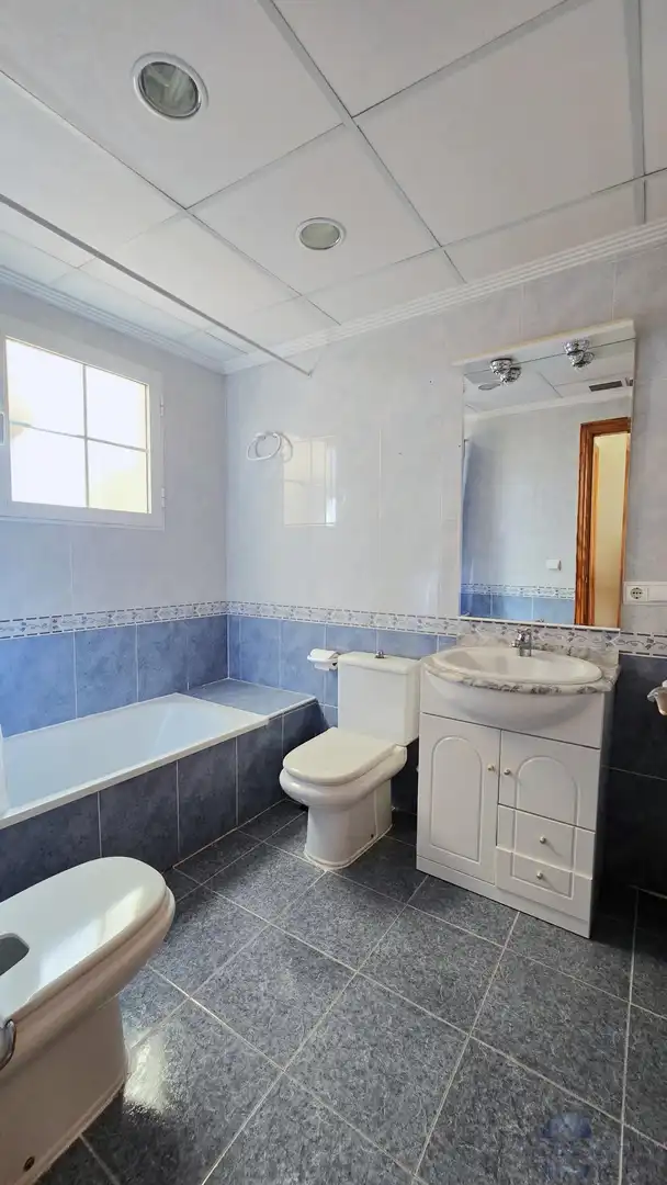 Baño de Casa o chalet en venta en Monóvar  / Monòver con Aire acondicionado, Terraza y Trastero