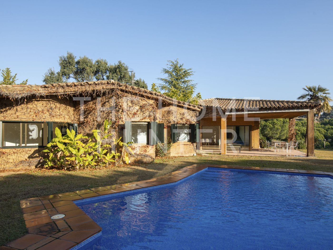 Exterior view of House or chalet to rent in Sant Andreu de Llavaneres  with Air Conditioner, Heating and Private garden