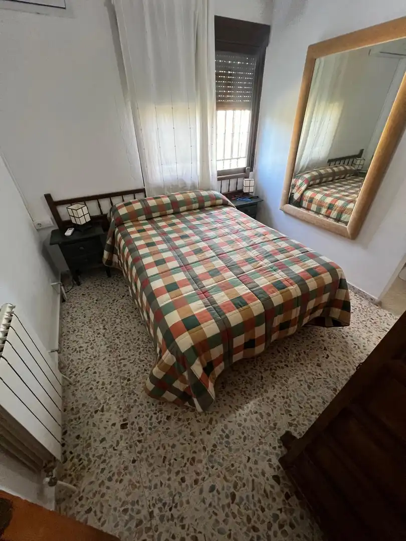 Habitación de Casa o chalet de alquiler en Baena con Aire acondicionado, Jardín privado y Terraza