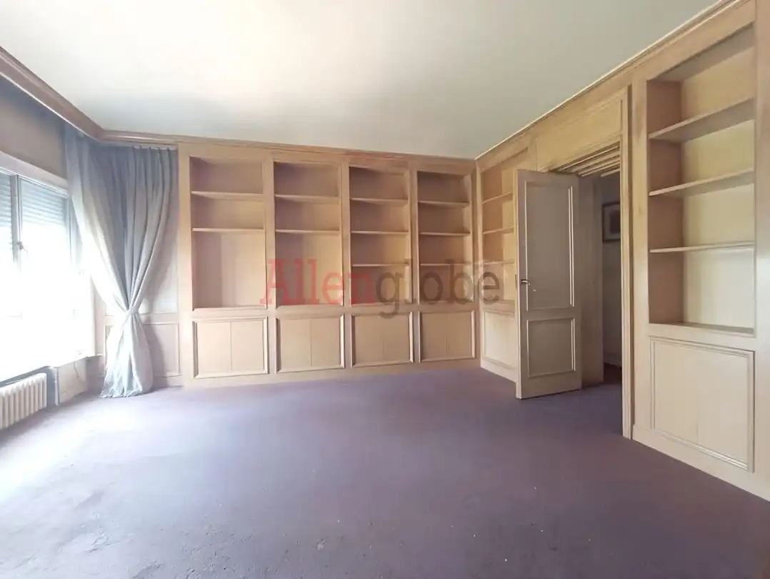 Bedroom of Flat for sale in Oviedo   with Heating, Terrace and Balcony