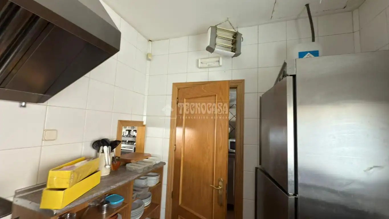 Cocina de Local en venta en Azuqueca de Henares con Aire acondicionado y Amueblado