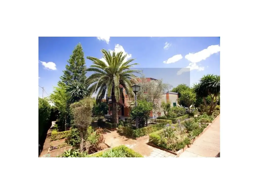 Jardí de Casa o xalet en venda en Alcalá de Guadaira