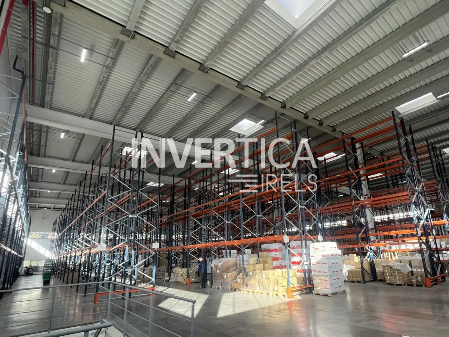 Nau industrial amb ascensor de lloguer a Avinguda del Mogent, imagen 8