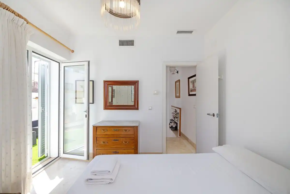 Habitación de Dúplex en venta en Sevilla con Calefacción, Terraza y Balcón