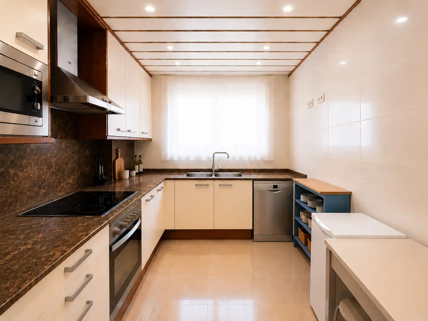 Cocina de Piso en venta en Sant Boi de Llobregat con Aire acondicionado, Calefacción y Parquet