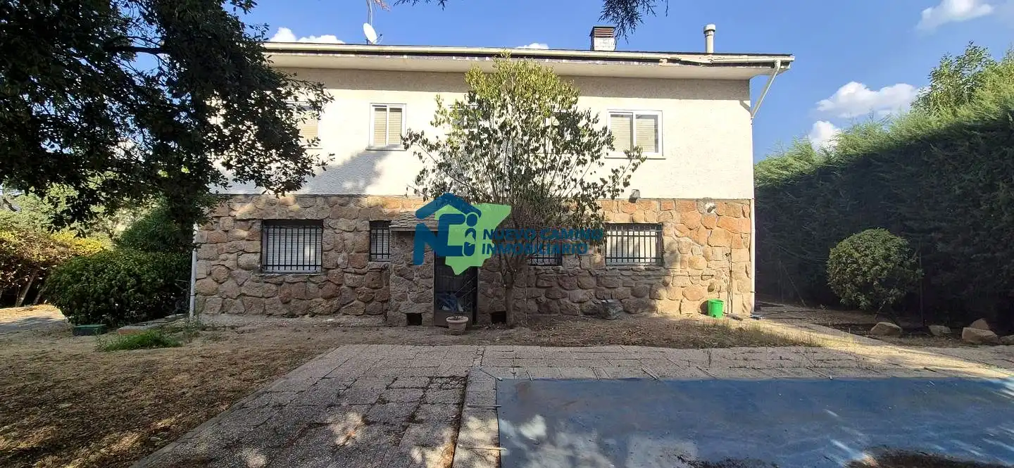 Casa o chalet en venta en Federico Del Cerro, 23, Los Ángeles - Jarandilla