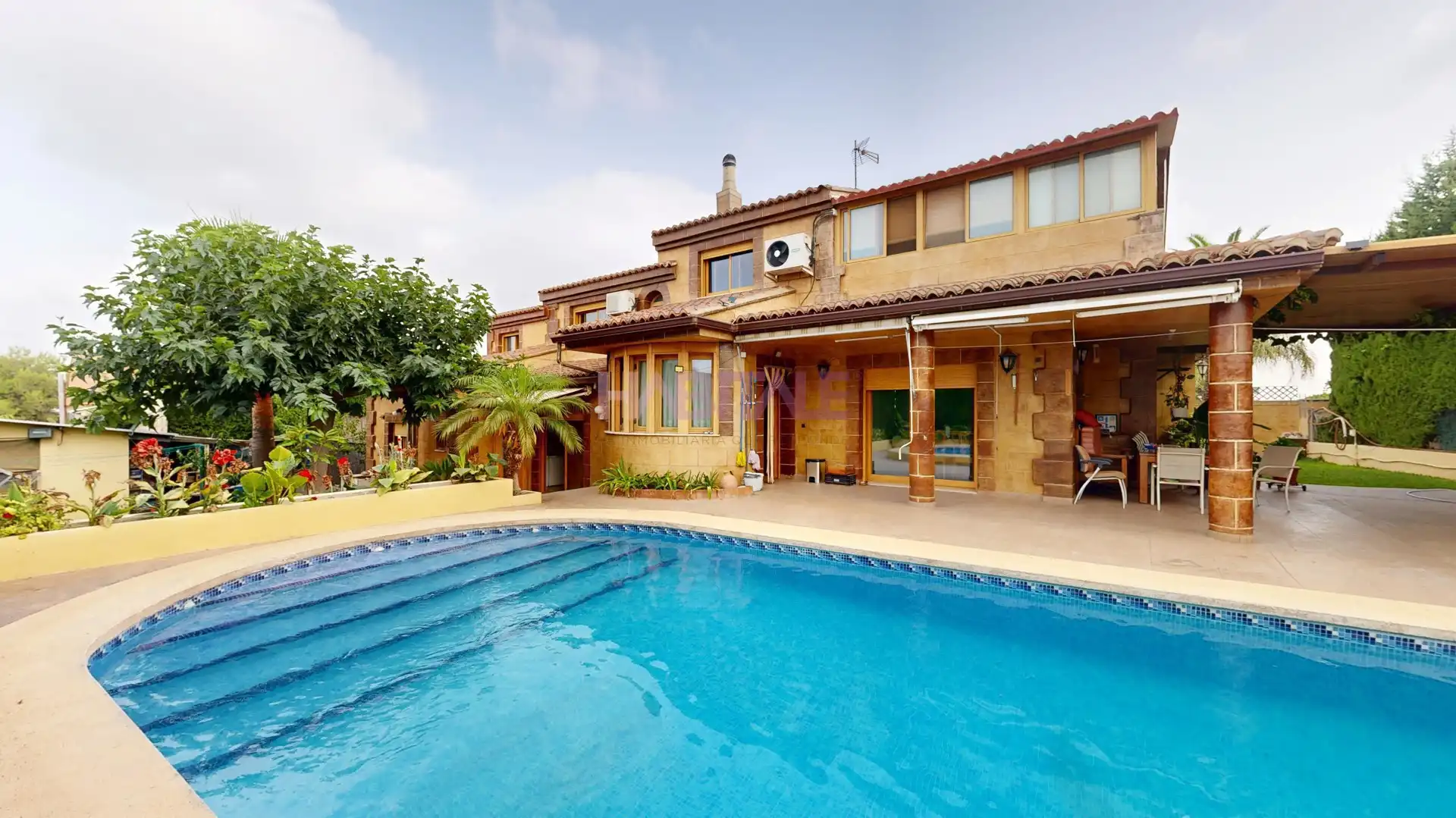 Maison avec piscine à vendre à Montserrat