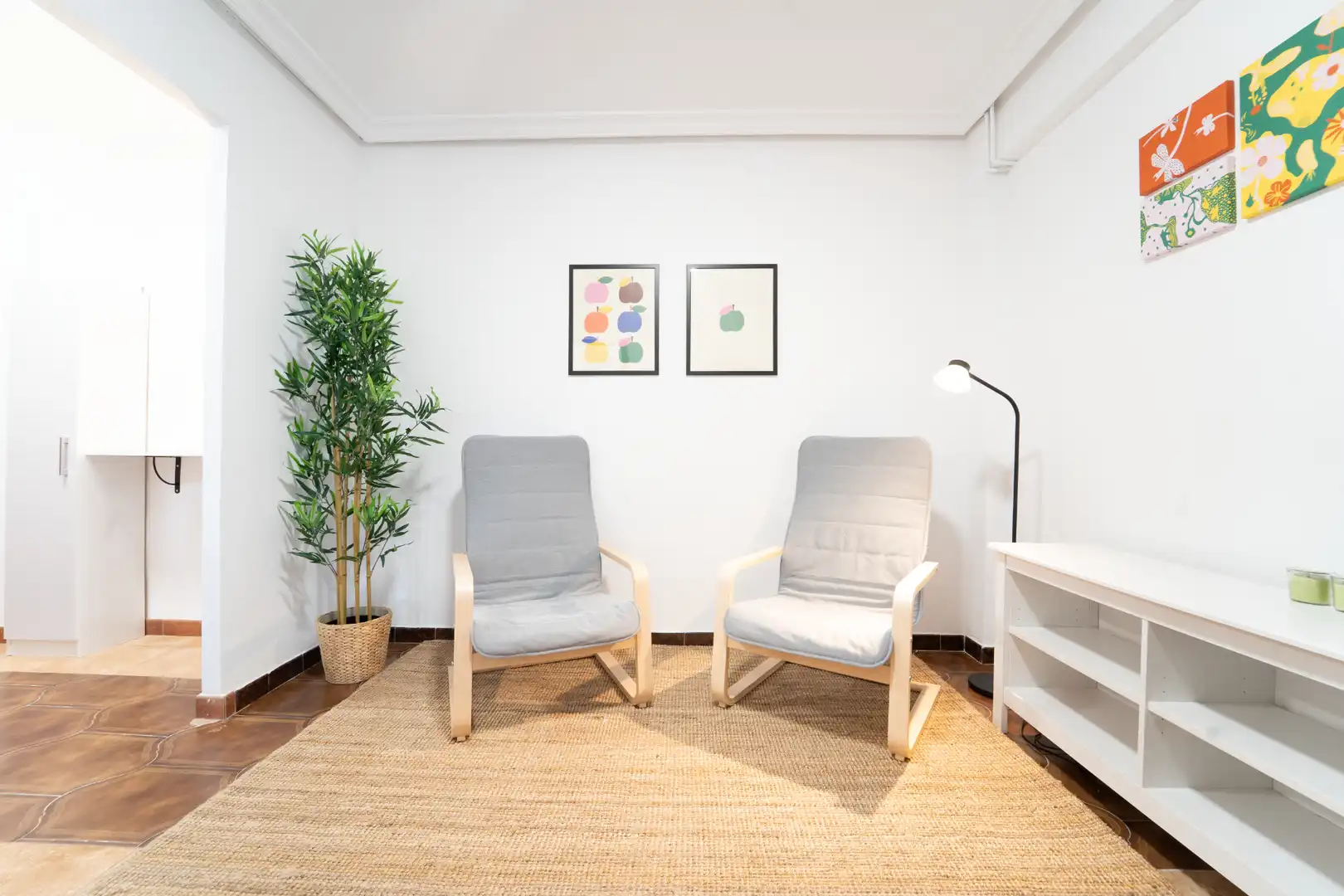 Room in Avenida del Cardenal Herrera Oria, 248, Peñagrande