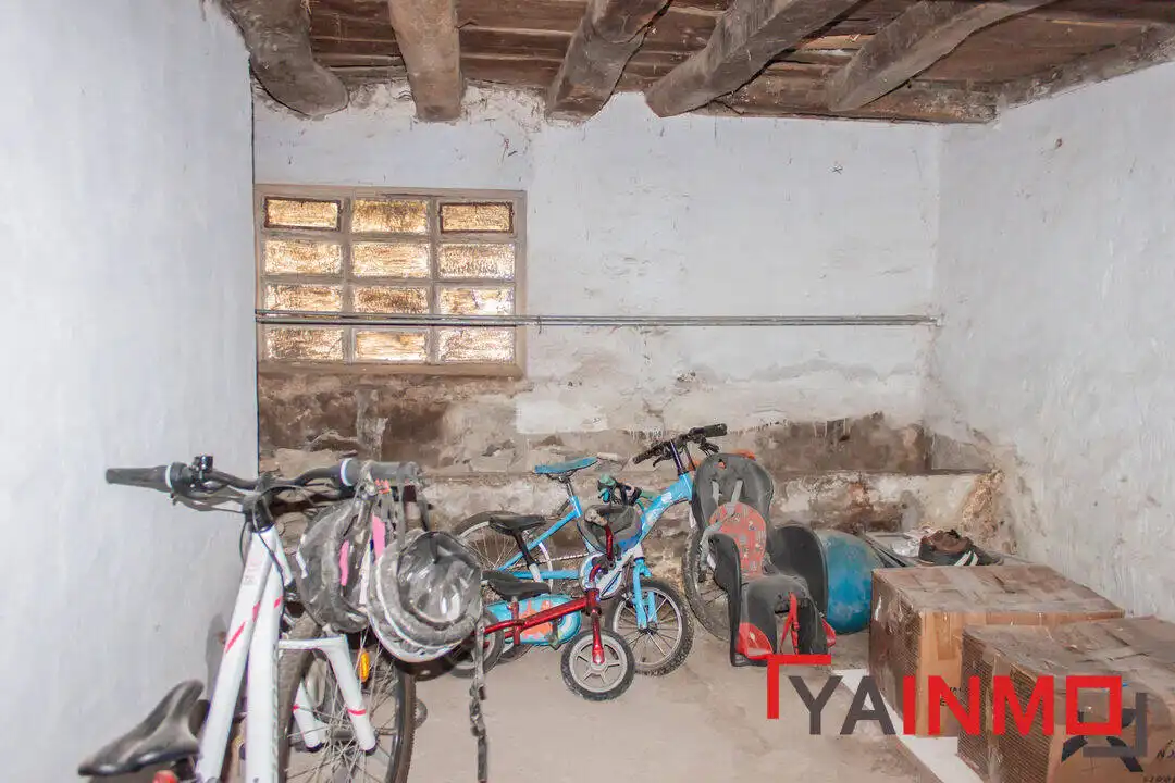 Casa o xalet en venda en Vitoria - Gasteiz amb Calefacció, Jardí privat i Terrassa