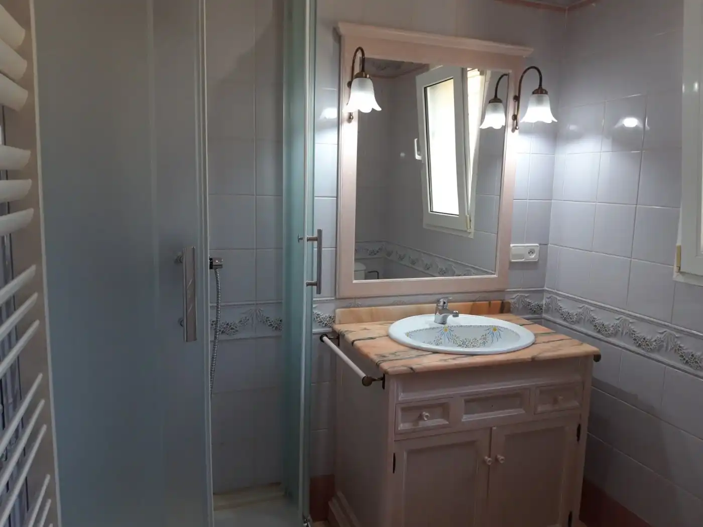 Baño de Casa o chalet de alquiler en Pedreguer con Aire acondicionado, Calefacción y Jardín privado
