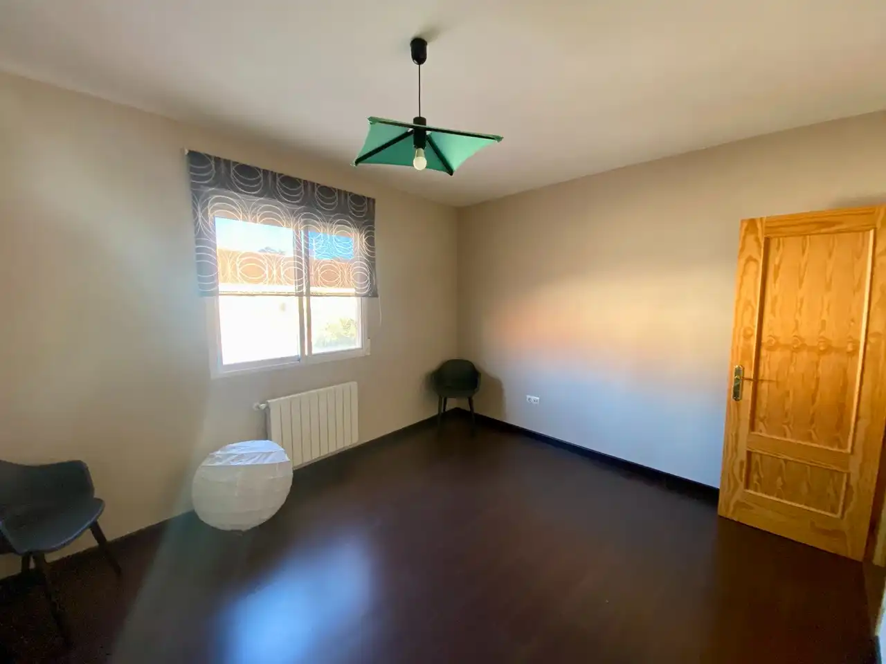 Habitación de Casa adosada en venta en Carrión de Calatrava con Aire acondicionado, Calefacción y Amueblado