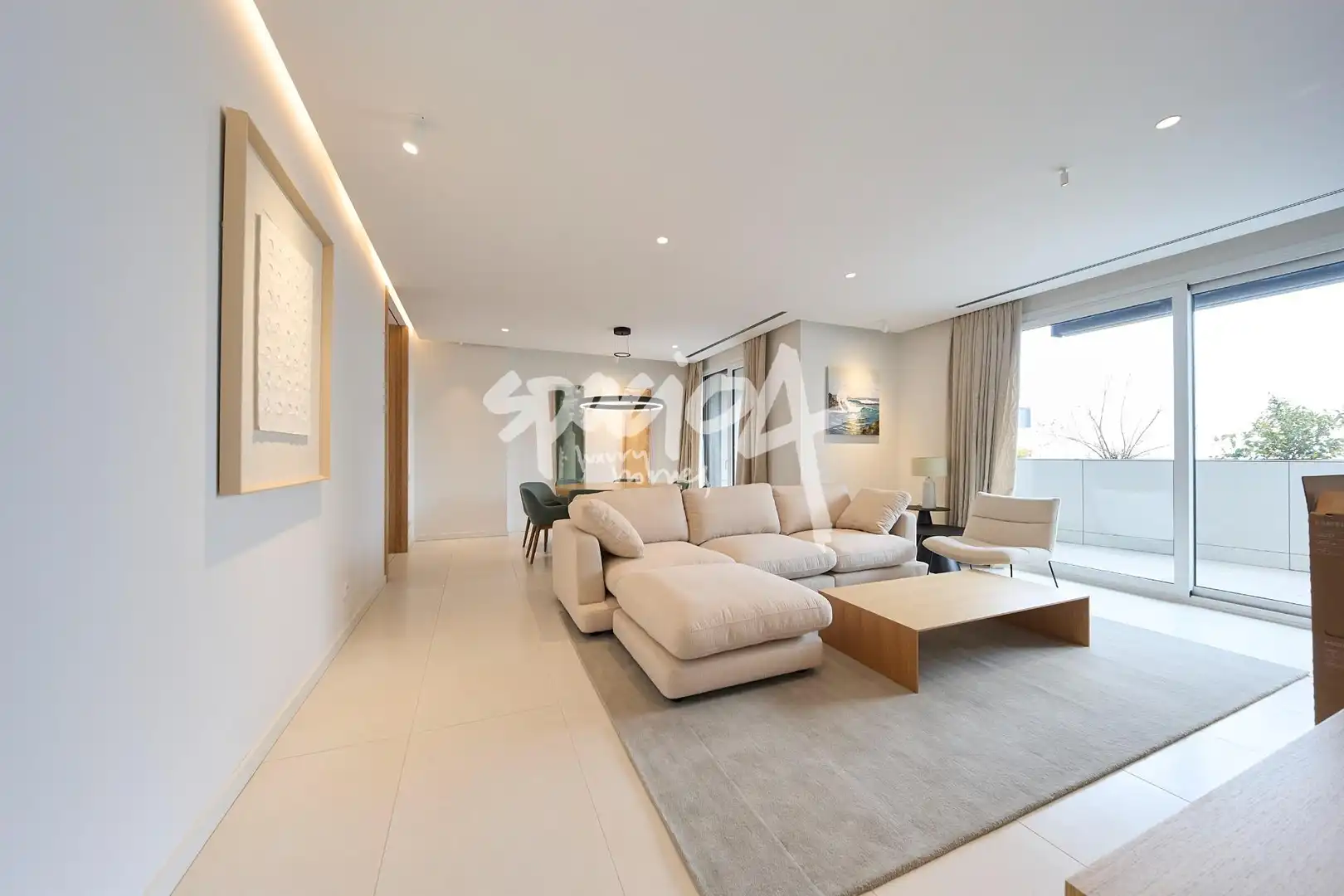 Sala de estar de Ático de alquiler en Pozuelo de Alarcón con Aire acondicionado, Calefacción y Jardín privado
