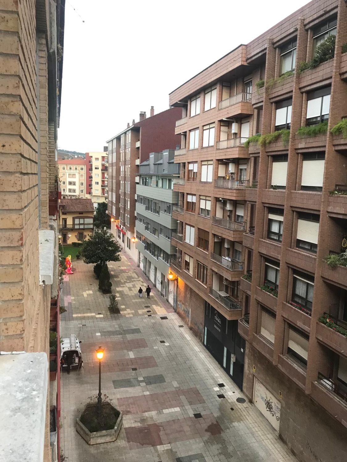 Vista exterior de Pis en venda en Torrelavega  amb Calefacció, Traster i Internet