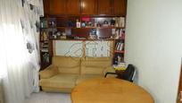 Living room of Flat for sale in Alcalá de Henares  with Air Conditioner and Heating