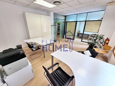 Business premises to rent in CALLE DOCTOR BENITO HERNANDO