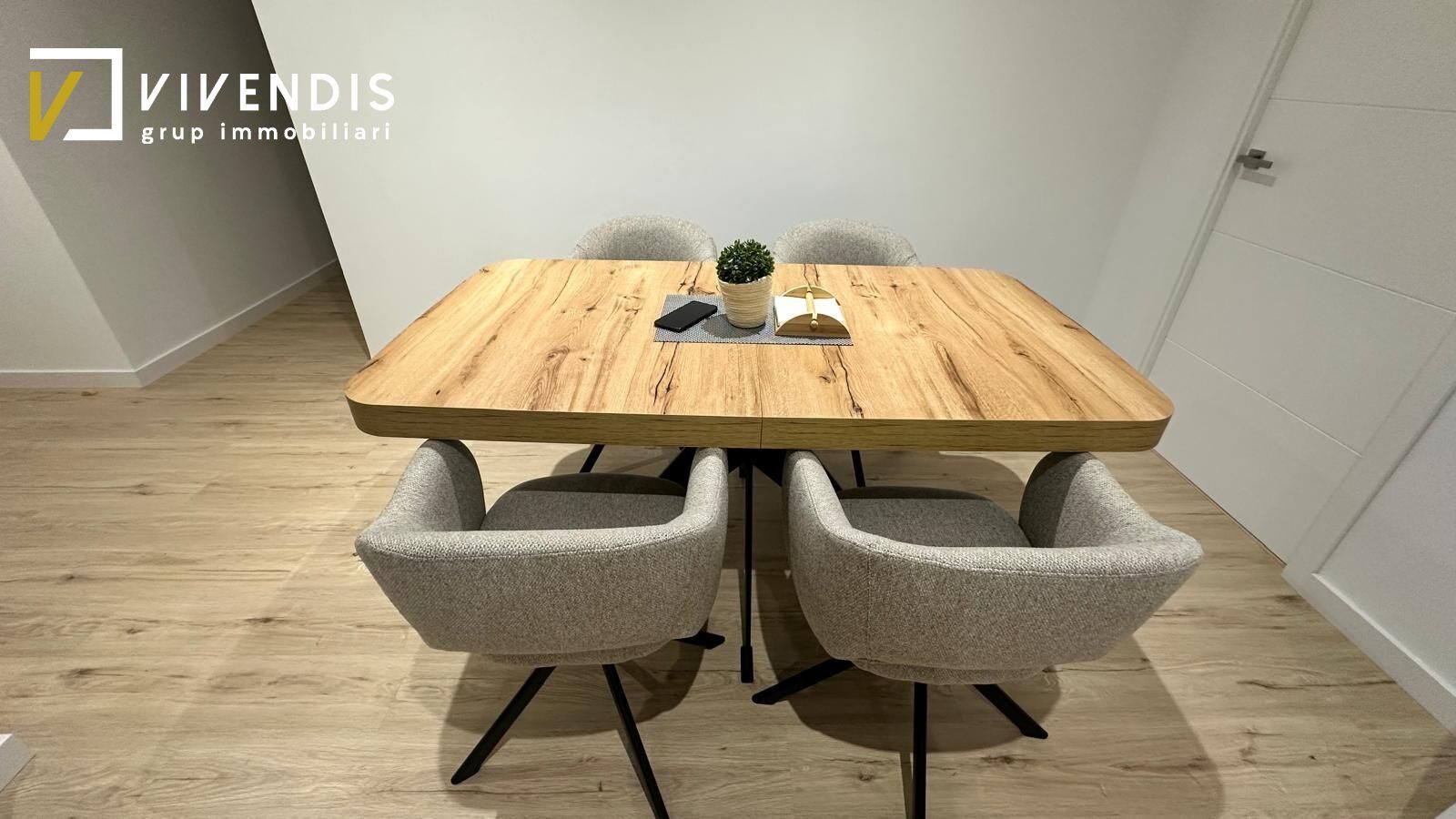 Dining room of Flat for sale in Alpicat  with Terrace, Storage room and Furnished