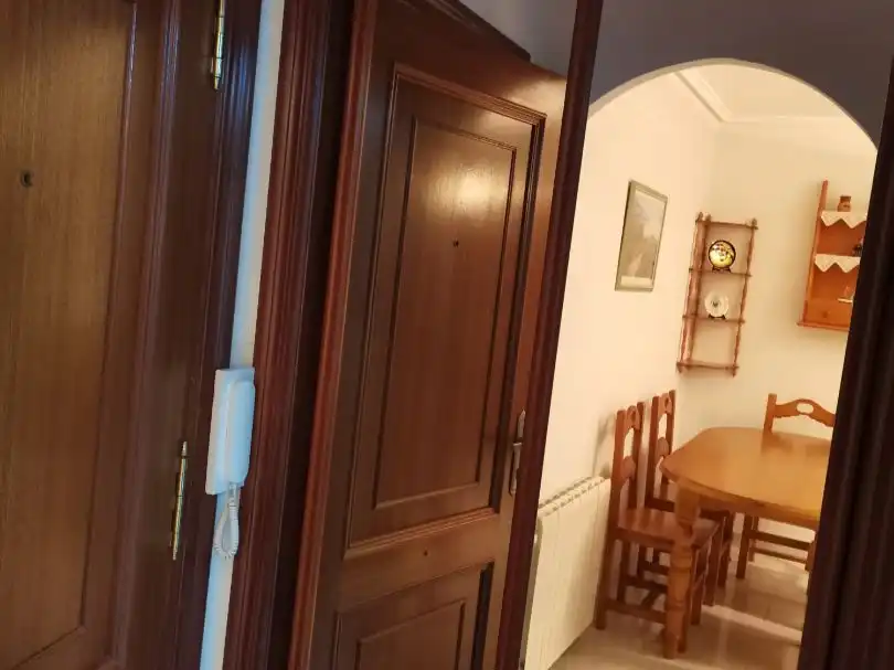 Wohnung zur Miete in Noja mit Heizung, Privatgarten und Terrasse