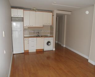 Kitchen of Study for sale in  Madrid Capital  with Air Conditioner, Heating and Washing machine