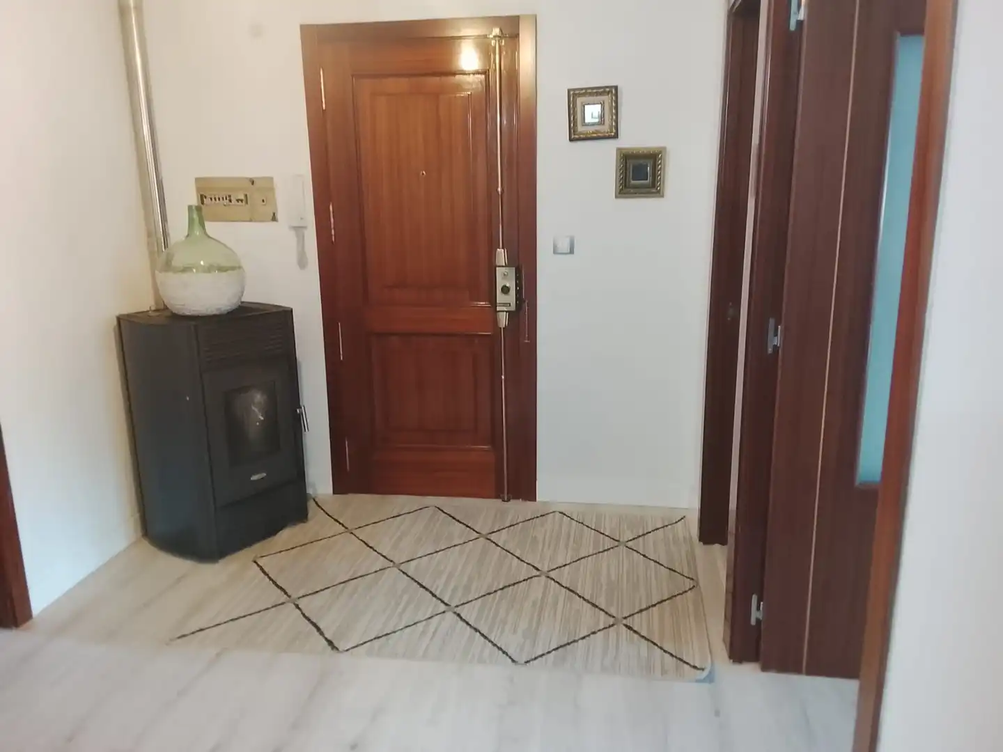 Piso en venta en Allariz con Calefacción, Amueblado y Balcón
