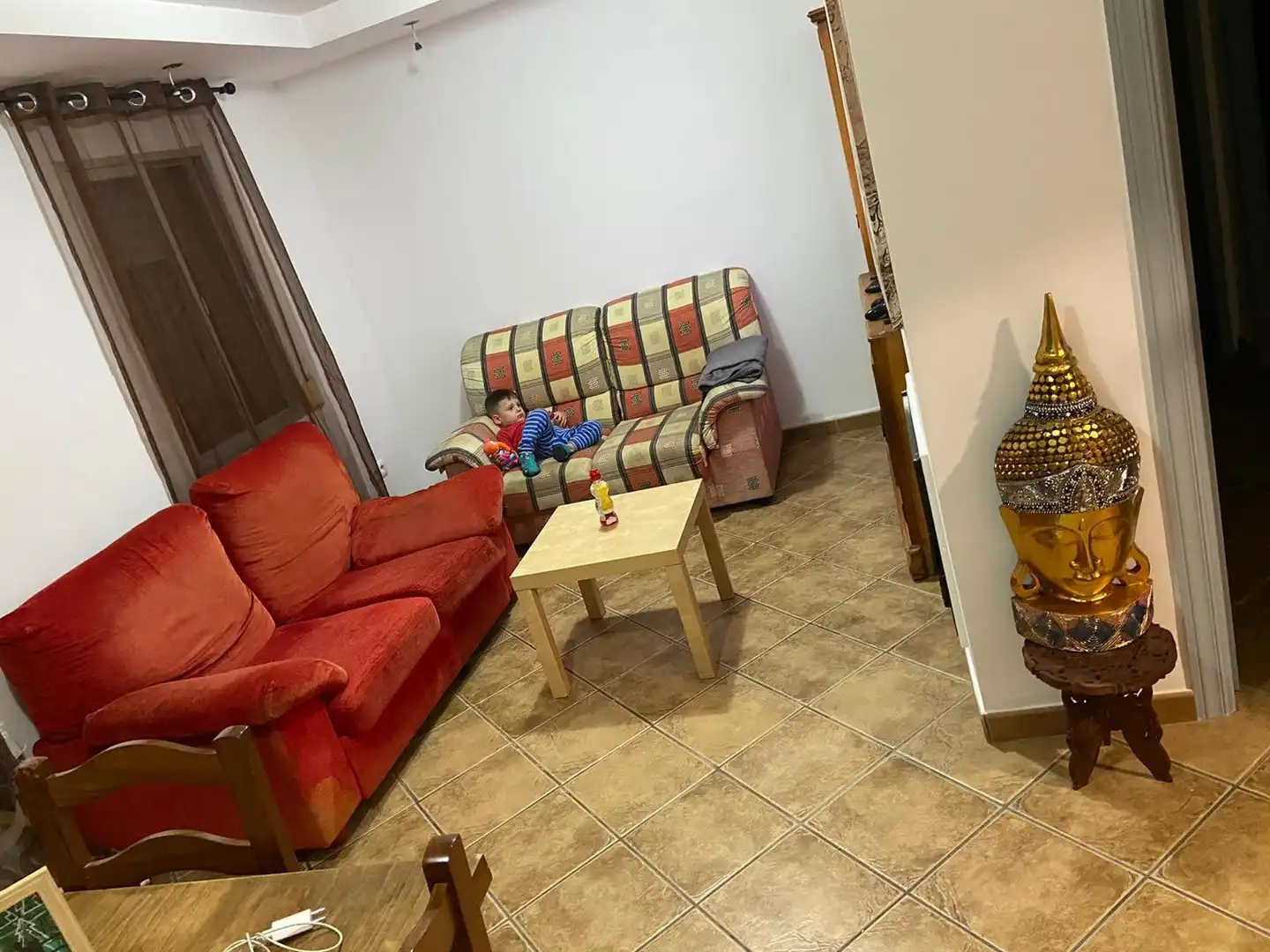 Living room of Flat for sale in La Línea de la Concepción  with Terrace, Furnished and Washing machine