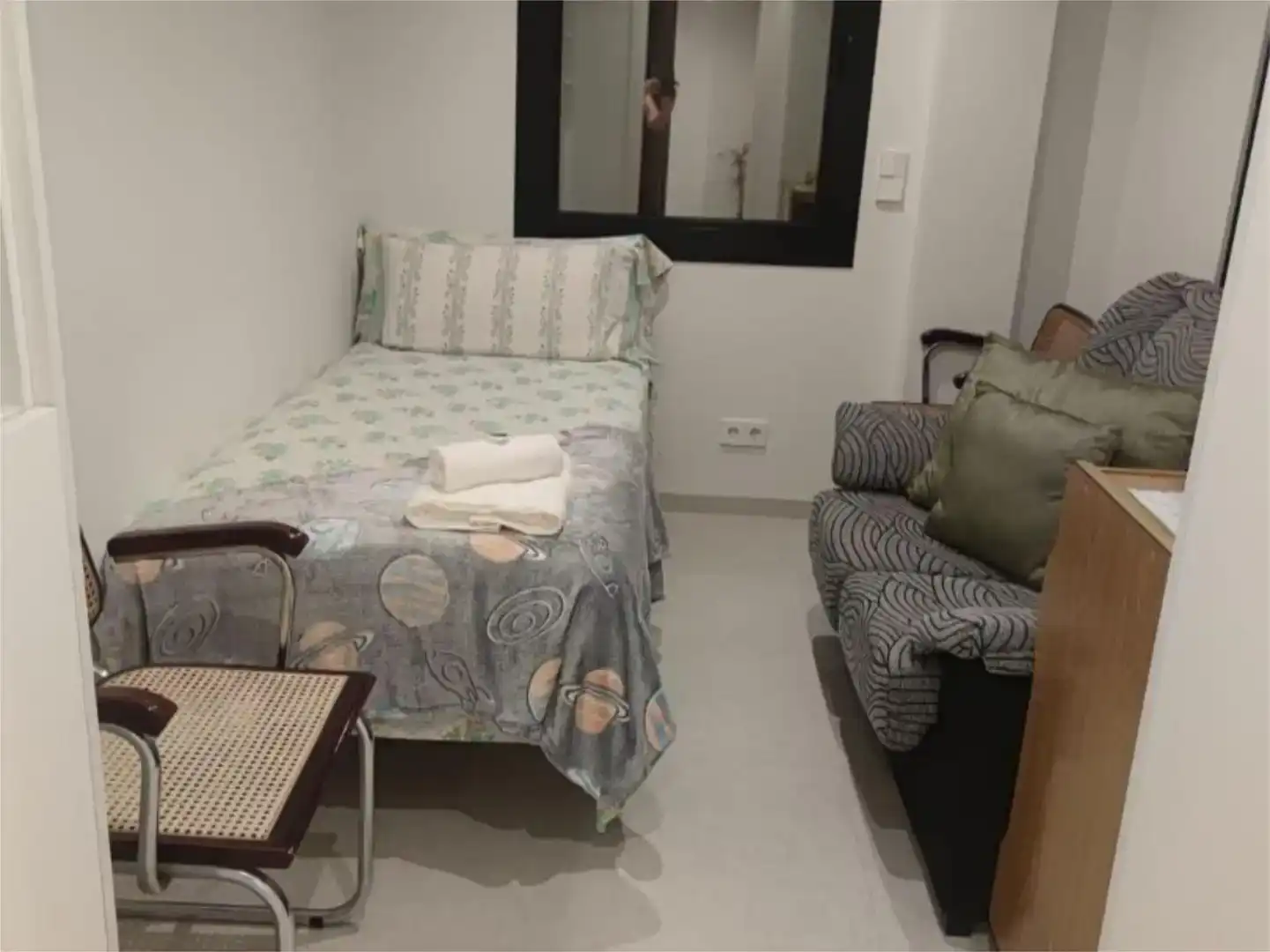 Bedroom of Flat for rent in Dénia  with Air Conditioner, Private garden and Storage room