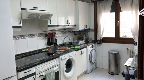 Foto 5 de Piso de alquiler en Oviedo - Los Avellanos, Salesas - Foncalada - Campoamor, Oviedo
